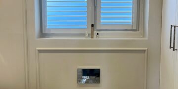 Bargain DIY Solution: No Drill Shutters